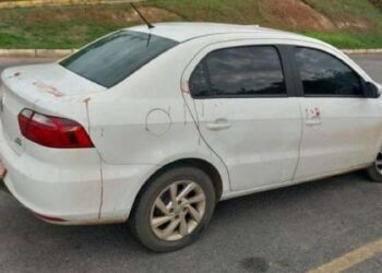 Taxista idoso é esfaqueado nove vezes em tentativa de assalto