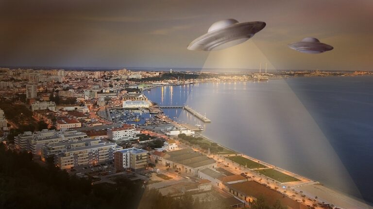 Pilotos revelam ter visto OVNIs no céu de Porto Alegre;