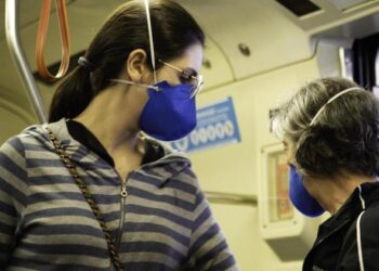 Oito em cada dez internações por complicação respiratória no Brasil são causadas pela Covid, diz Fiocruz