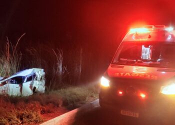 Corpo de Bombeiros resgata vítima após acidente de trânsito na BR-158