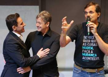 Evangelistas da IA chegam ao país com promessas de vida eterna e utopia tecnológica