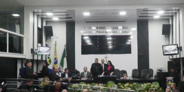 Câmara de Cuiabá antecipa sessão para quarta-feira