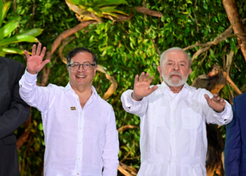 Após ofensiva dos EUA, Lula conversa com líderes de Colômbia, Canadá e México sobre Venezuela