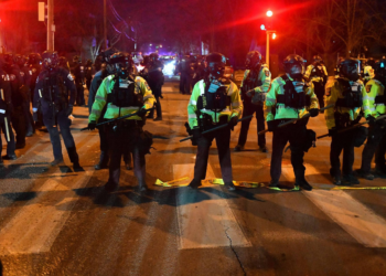 Agente de imigração dos EUA atira em venezuelano em Minneapolis