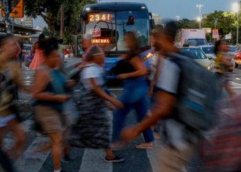 Quem são os brasileiros “invisíveis” que podem decidir a eleição de 2026