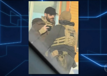 Americano morto por agente de imigração segurava celular e não arma, diz jornal; o que se sabe sobre nova morte em Minneapolis, nos EUA