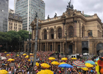 Concorrente da Ambev vai patrocinar blocos tradicionais do Carnaval de São Paulo