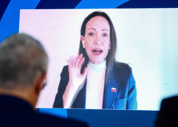 Cuba e Nicarágua cairão quando 'regime criminoso' da Venezuela for derrotado, diz María Corina Machado