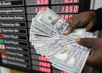 Até quando o dólar vai permancer como moeda global?