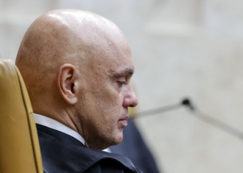Alexandre de Moraes aprontou de novo