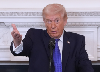 Trump diz que sua ameaça de bombardeio fez regime do Irã desistir de enforcar dissidentes