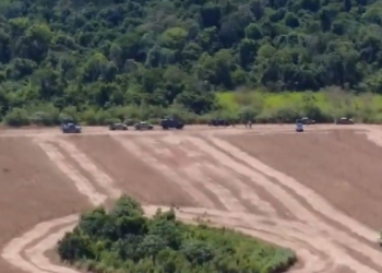 Filho de brasileiros desaparece no Paraguai e autoridades paraguaias suspeitam que ele tenha sido sequestrado por grupo terrorista