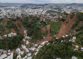 Após tragédia, Juiz de Fora (MG) anuncia retorno às aulas