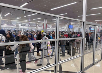 EUA têm mais de 10 mil voos atrasados ​​ou cancelados por tempestades