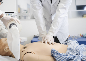 Justiça volta a proibir que Ordem Médica do Brasil oferte título de especialista