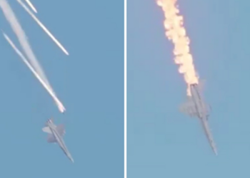 É #FAKE que vídeo mostre avião militar dos EUA fugindo de mísseis do Irã; trata-se de simulação por computador