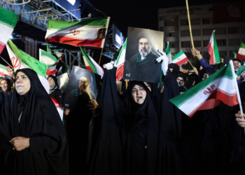 Israel diz ter matado comandante que fechou estreito de Hormuz