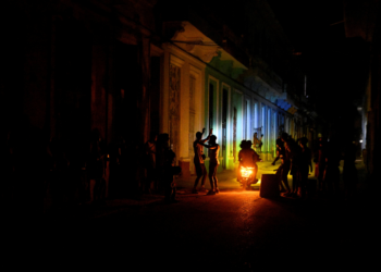 Petroleiro da Rússia chega a Cuba após autorização dos EUA, diz agência russa