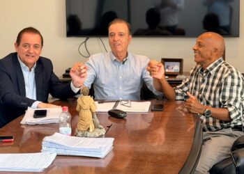 Deputado Sebastião Rezende e Henrique Prata, Presidente do Hospital de Amor em Barretos-SP, articulam a implantação de centro de diagnóstico em Rondonópolis