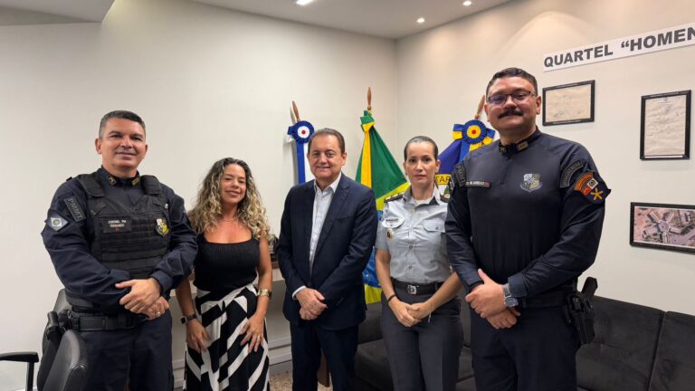 Deputado Sebastião Rezende e Lisiani Figueiró unem forças para combater a violência contra a mulher em Água Boa e junto ao Comando Geral da PMMT conseguem viatura policial exclusiva