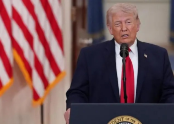 Irã adverte sobre retaliação 'devastadora' após ameaças e ultimato de Trump; petróleo volta a subir