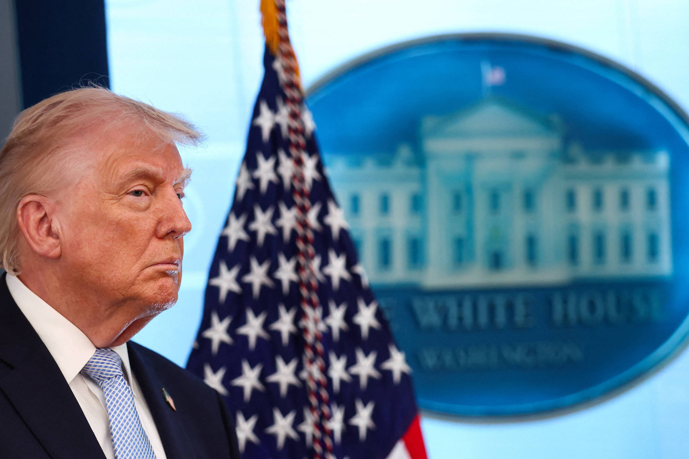Petróleo ultrapassa US$ 110 em dia de ultimato de Trump para acordo sobre guerra no Irã