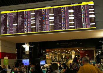 Como funciona o novo sistema de entrada na União Europeia, que entra em vigor nesta sexta-feira (10)