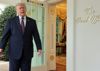 Trump diz que recebeu ligação das 'pessoas certas do Irã' em busca de acordo