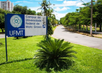 Servidores da UFMT e UFR entram em greve e suspendem serviços administrativos