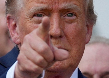 Donald Trump volta a criticar a OTAN e 'cutuca' papa Leão XIV em rede social