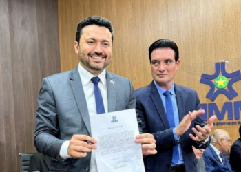Hemerson Máximo assume comando da AMM após renúncia de Léo Bortolin
