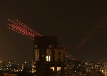 Líbano acusa Israel de violar cessar-fogo horas após início da trégua