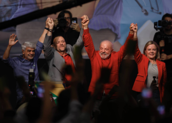 PT defende regra fiscal menos restritiva e reformas no BC