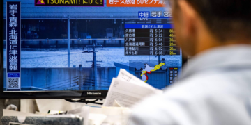 Forte terremoto no Japão aciona alerta de tsunami e lautoridades ordenam evacuações no litoral
