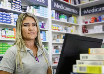 Como as leis de salário mínimo aumentam o desemprego