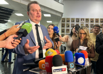 "Absurdo e lamentável": Max Russi exige punição rigorosa a vereador que amarrou e espancou namorada