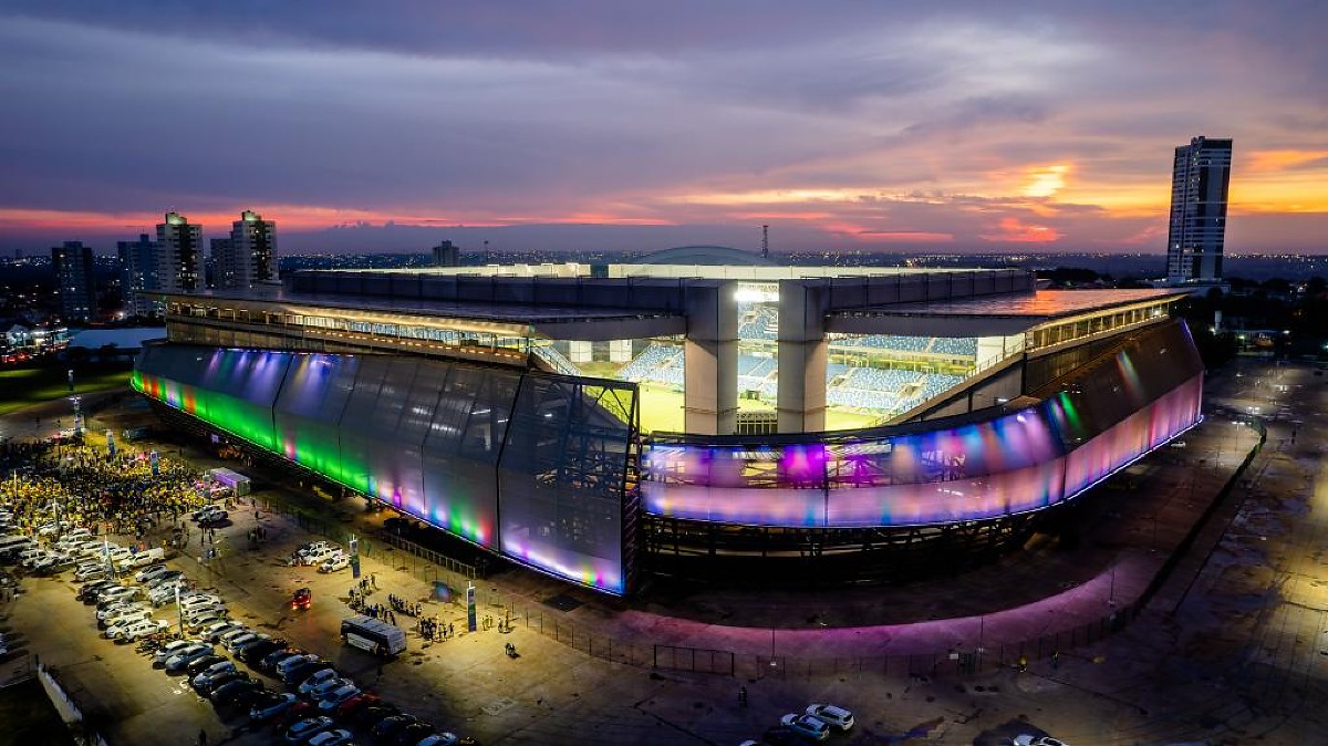 Interdição ao lado da Arena Pantanal altera trânsito para show de Luan Santana em Cuiabá