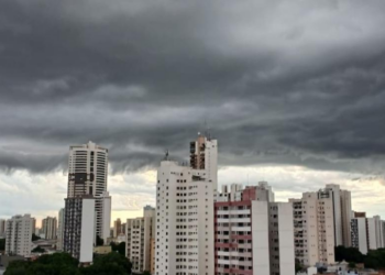 Mato Grosso pode ter chuvas intensas e ventos fortes nesta segunda