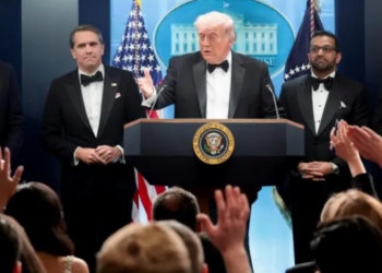 Trump diz que não estava preocupado durante ataque em jantar