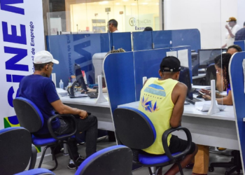 Farmacêutico, eletricista e frentista estão entre as vagas de emprego disponibilizadas pelo Sine em MT