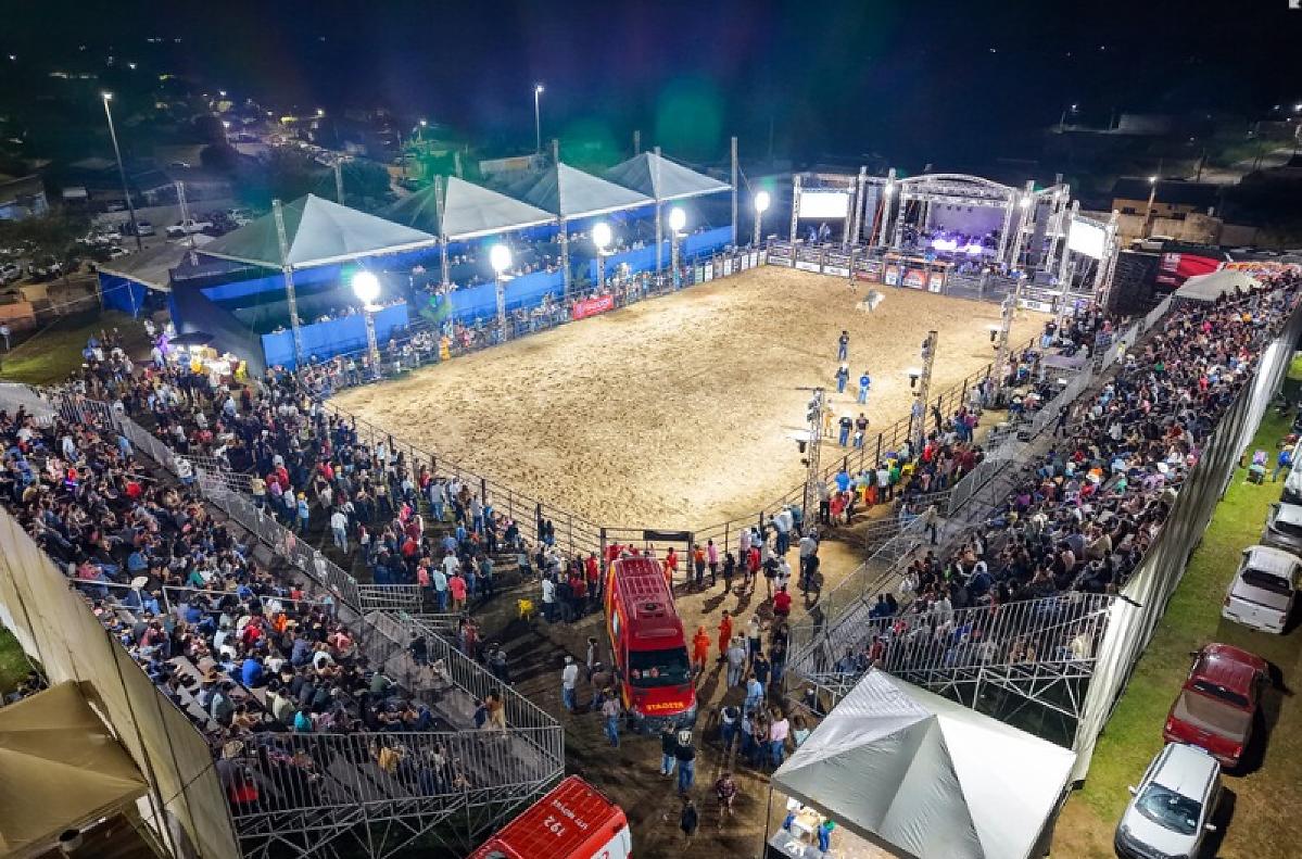 Prefeitura de Juara gasta R$ 370 mil com shows sertanejos em rodeio