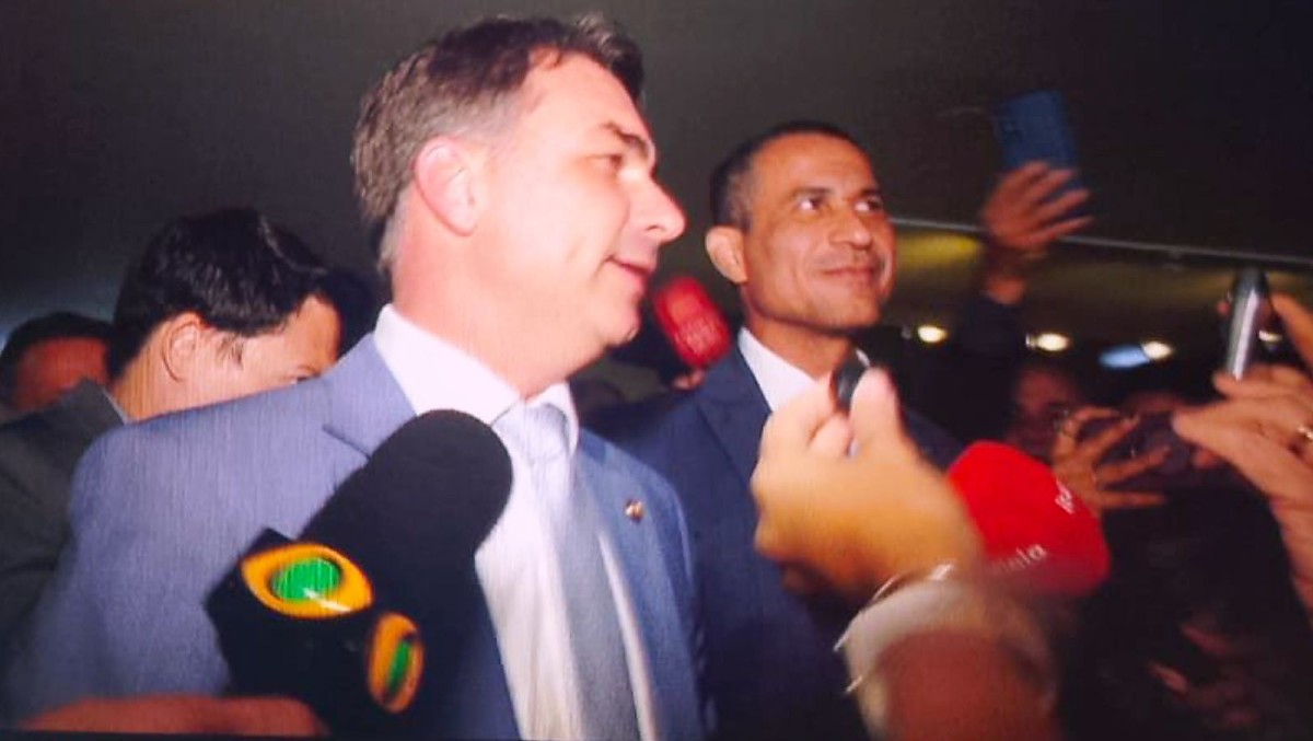 Assis comemora derrubada do veto da dosimetria: "Resposta firme do Congresso"
