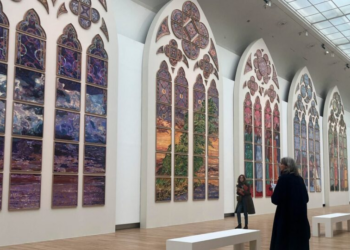 Tradição x modernidade: disputa sobre novos vitrais de Notre Dame vai parar na Justiça