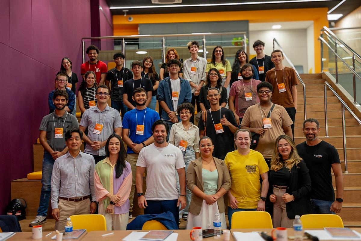 Projeto social forma jovens em vulnerabilidade social e garante 29,4% de empregabilidade imediata no setor de TI em Cuiabá