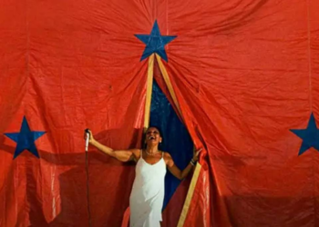 Direção de 'Mambembe' revê projeto inacabado com mais maturidade