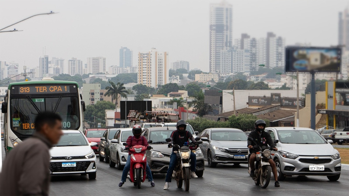 Chuva no fim de semana abre caminho para nova frente fria e Cuiabá terá mínima de 17°C