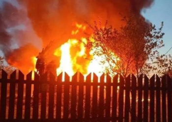 Ataques com drones ucranianos matam três e ferem 12 na região de Moscou