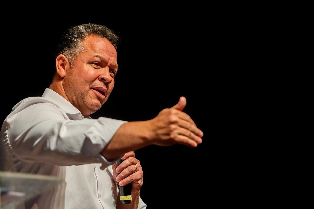Prefeito de Rondonópolis destaca liderança de Pivetta em convênio de R$ 22,3 milhões para a Saúde