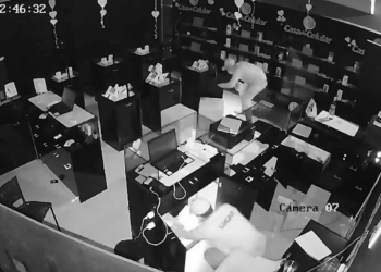 Criminosos invadem loja de celulares no CPA 1 e fazem o limpa