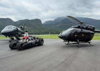 Neymar chega a Teresópolis em helicóptero de R$ 77 milhões; vídeo
